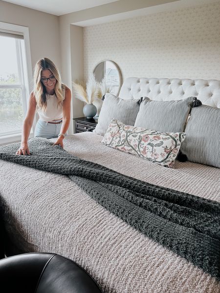 Just wanted to share our latest obsession - the Sunday Citizen Snug Cooling Comforter! It's seriously the softest and most breathable comforter we've ever had. We were able to replace our duvet, duvet cover, and top sheet with this all-in-one design. And the best part? It's hypoallergenic, antimicrobial, and machine washable so it's perfect for anyone with allergies or sensitive skin. If you're looking for a way to upgrade your sleep experience, you need to try this out! #SundayCitizen 

Use CODE: KENDRALAMBERT15 for 15% OFF! 

#LTKhome #LTKstyletip #LTKFind