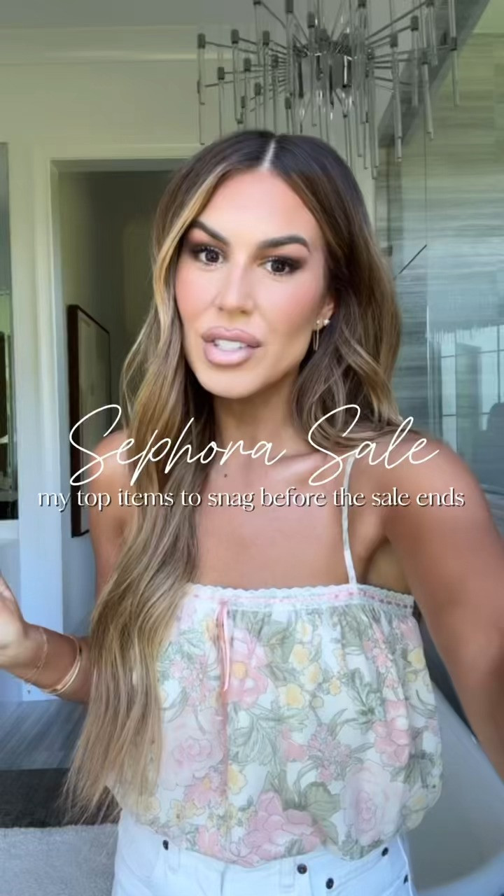 shades:

foundation- stromboli
contour stick- harmony
lip liner- frappucino
lipstick- creme cup
gloss- nudie
powder- cupcake
blush- she's that girl
eye palette- medium 

 #LTKSaleAlert #LTKBeauty