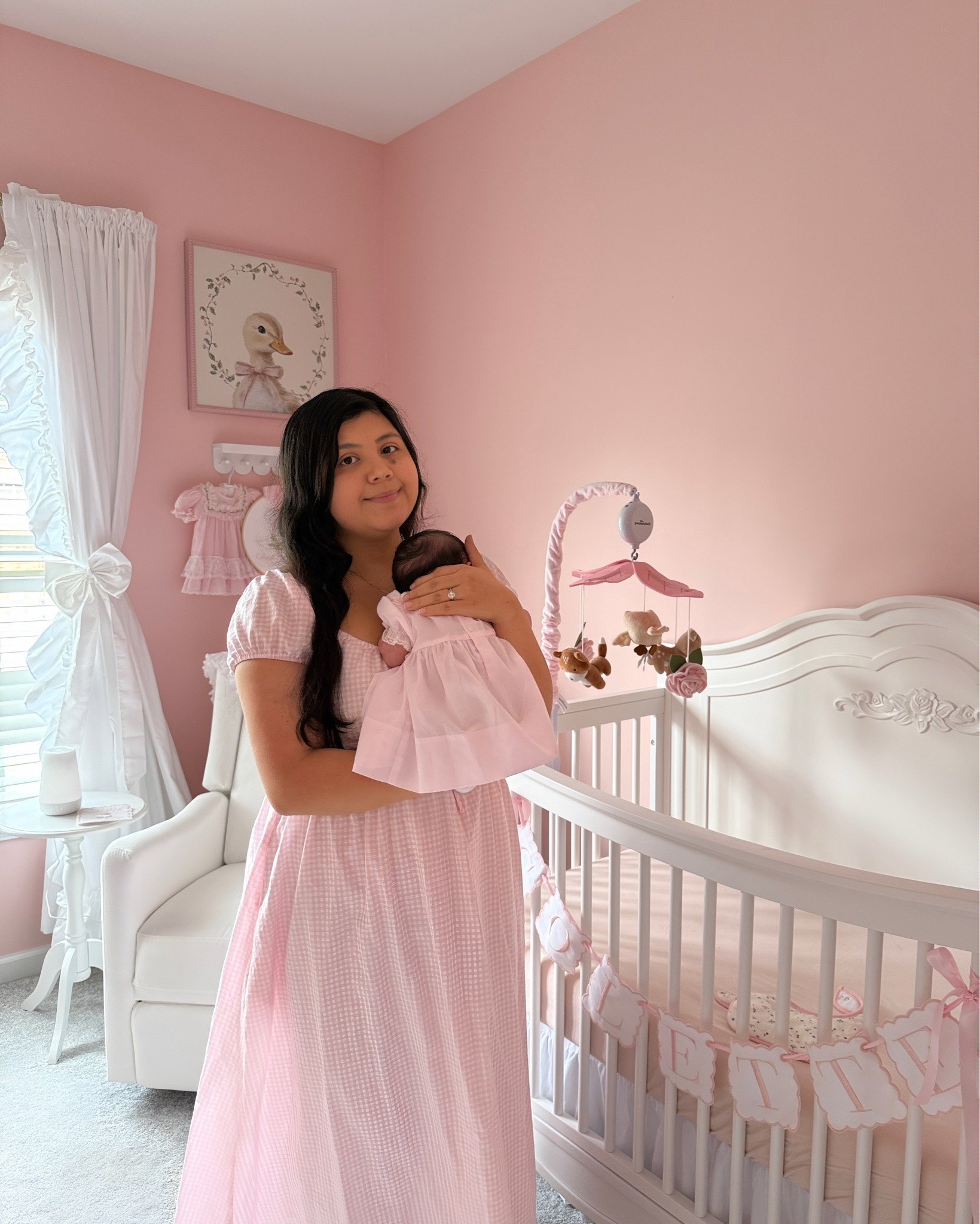 “Oh yeah my mom was obsessed with pink and vintage dresses for me” 🥺🫶🏻

#pink #pfg #girlmom #nursery
