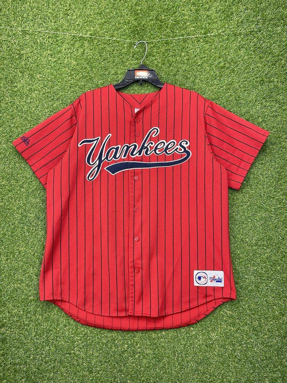 Vintage New York Yankees Jersey Mens Majestic USA Pinstripes Script Size Large L | eBay US