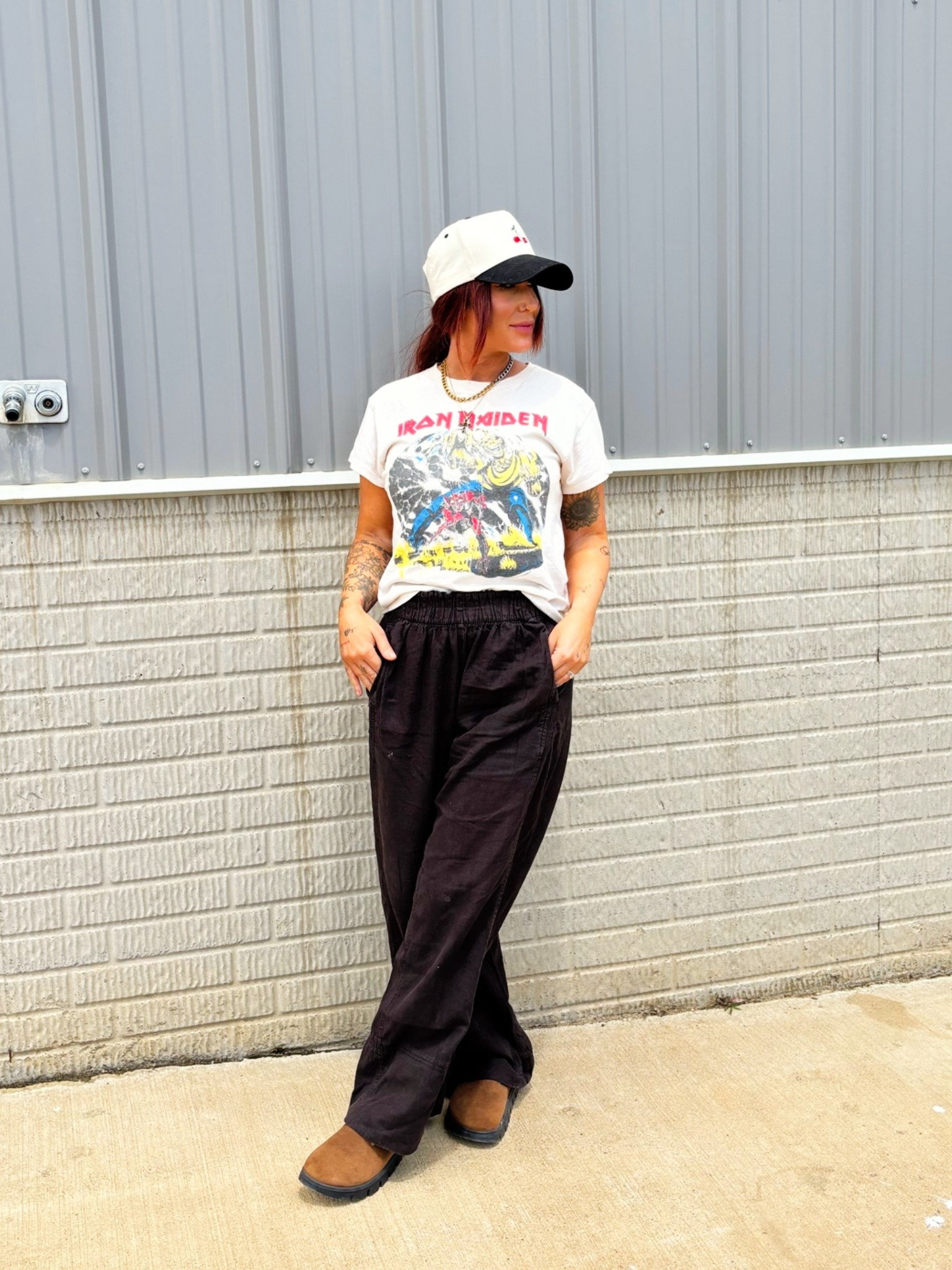 My favorite lightweight pants for the summer ☀️

#LTKootd #LTKmomlife #LTKdayinmylife