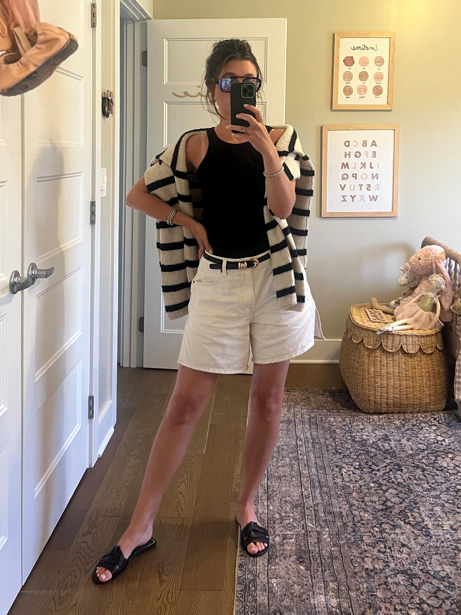 Abercrombie  Anthropologie summer shorts sweater sandals sunglasses belt Amazon jewelry 