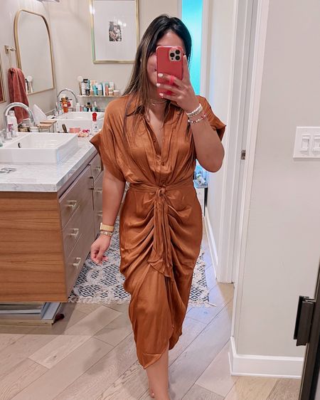 Love this dress!! So pretty and flattering! A few colors in sale and under $60! 
Nordstrom anniversary sale, wedding guest dress

#LTKstyletip #LTKxNSale #LTKunder100