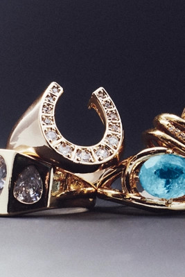 Horseshoe Glam Ring | Anthropologie (US)