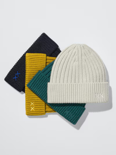 KAWS WINTER HEATTECH Beanie | UNIQLO (US)