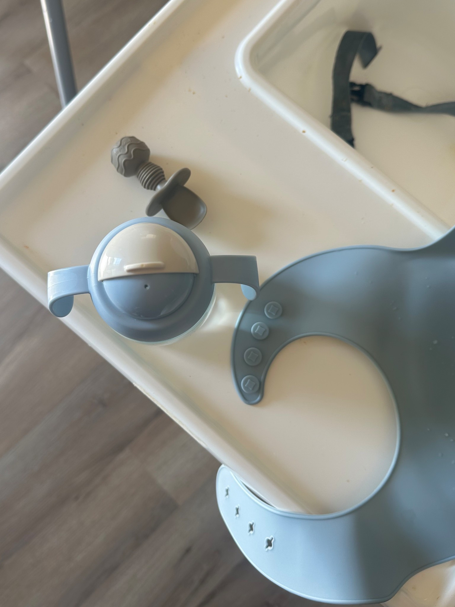 Meal time favorites 

First straw cup, silicone bibs, spoons, baby, first time mom, starting solids 

#LTKBaby