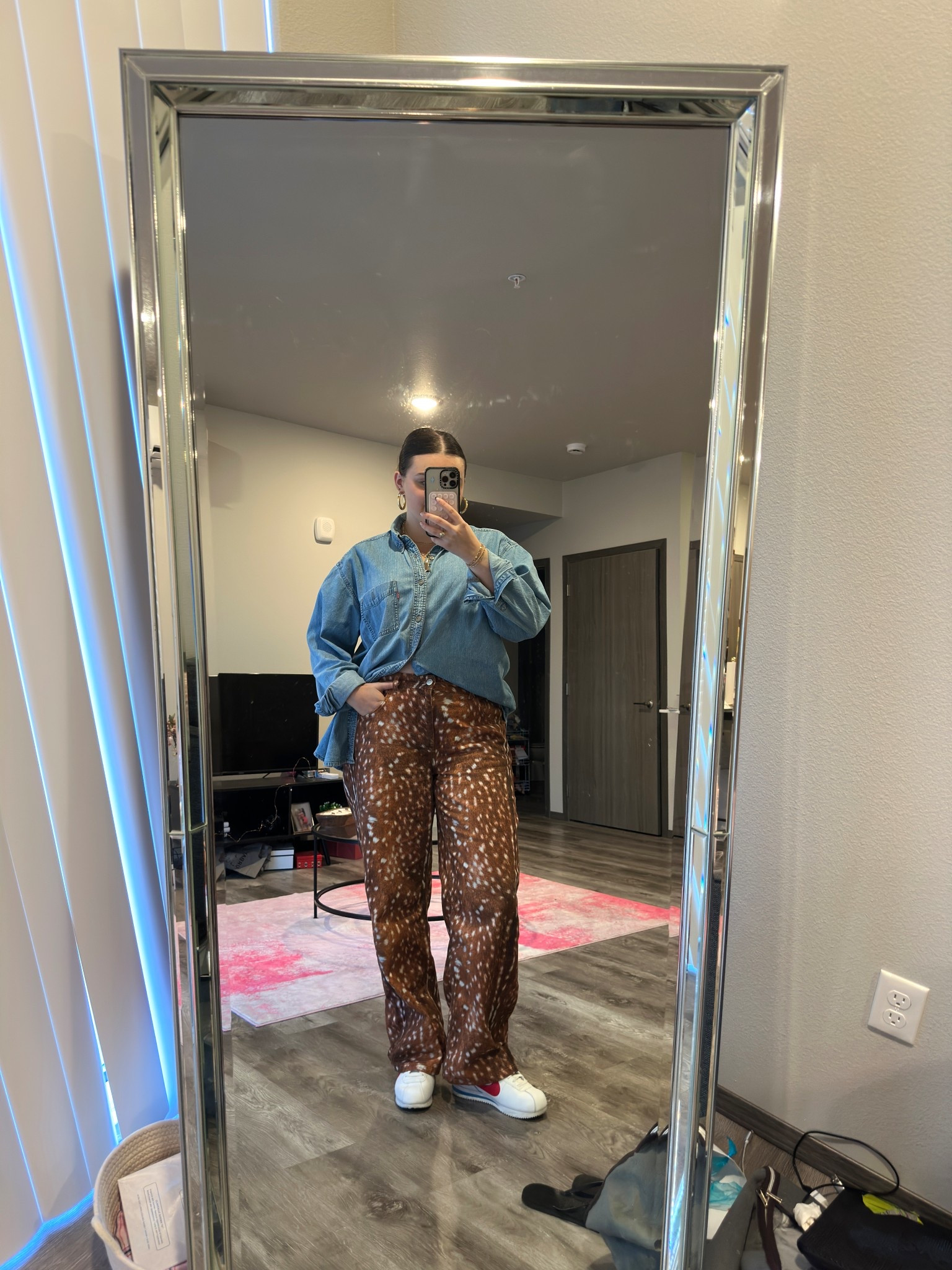 How to style printed jeans for fall! Featuring my fave denim from ASOS and my go to denim shirt ☺️

I’m wearing a men’s L top, size 31 jeans and size 9 sneakers 

#LTKSeasonal #LTKFindsUnder100 #LTKMidsize