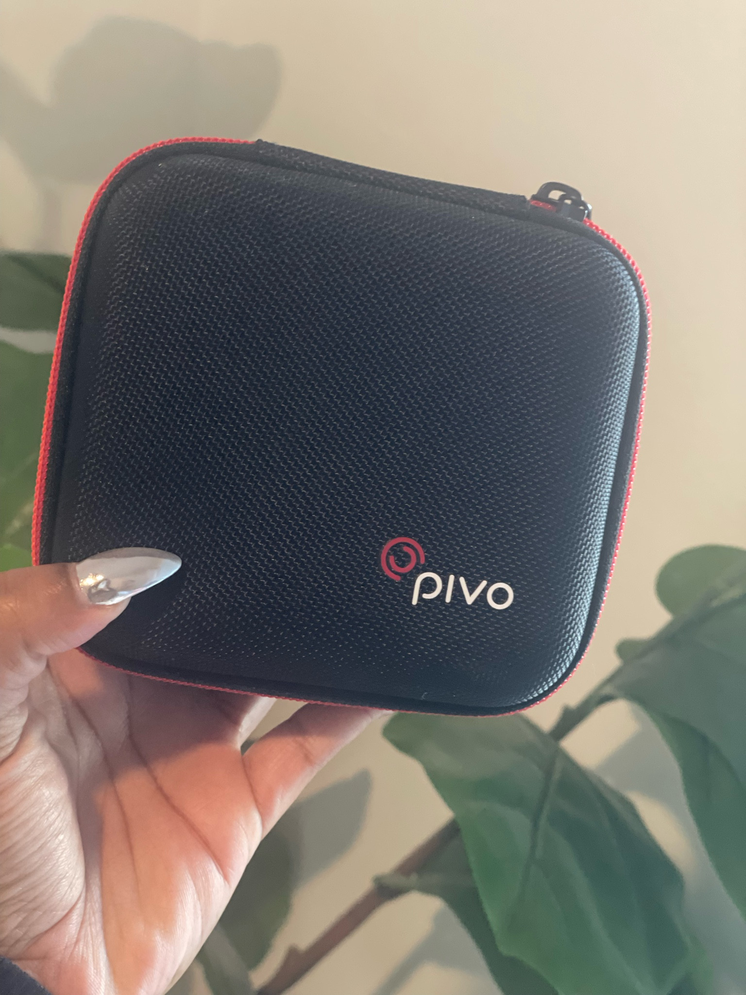 Camera -Auto Tracking 

Mine is from Pivot, But here are alternatives. 

#LTKVideo