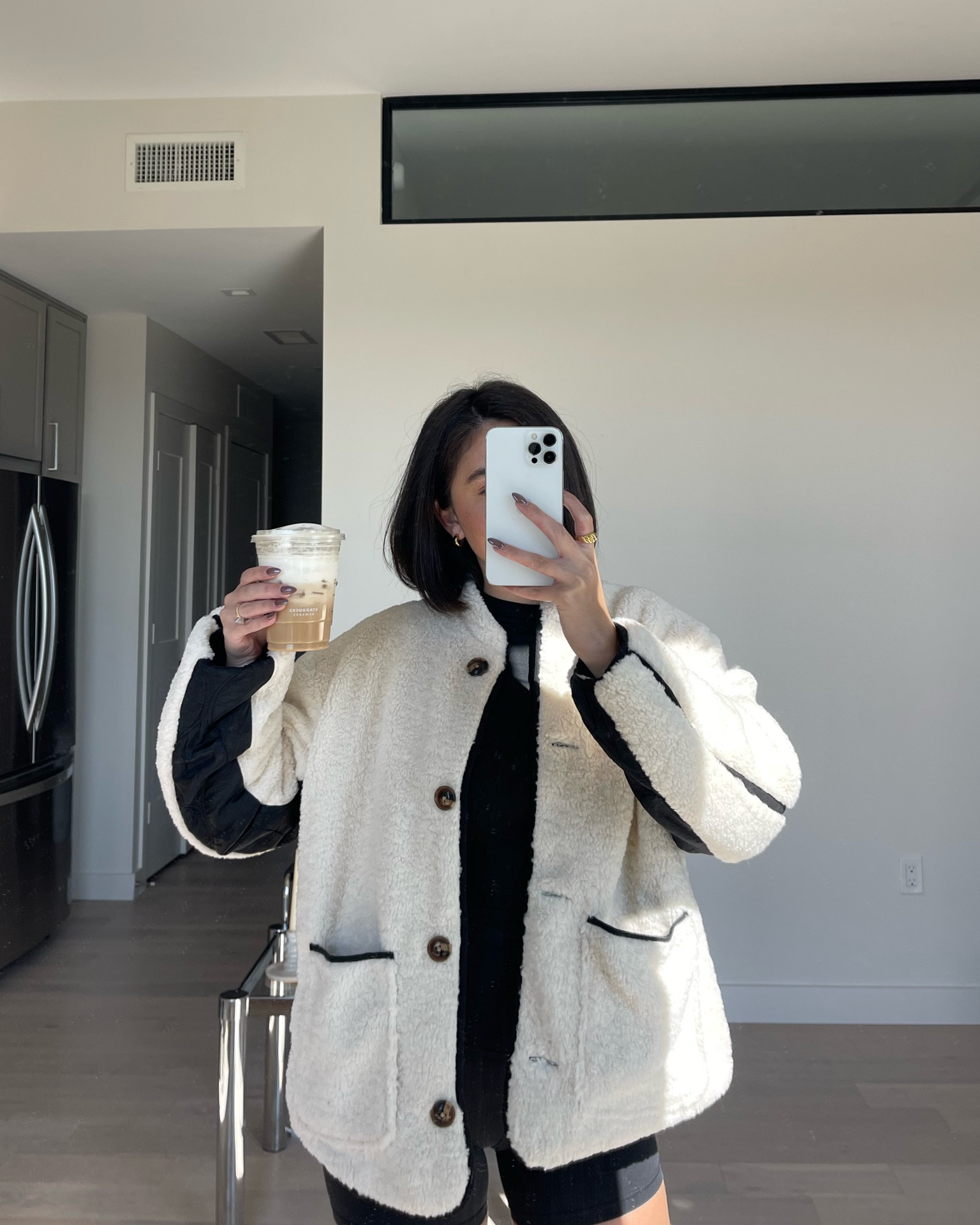 cozy winter jacket ⛄️🖤

#LTKSeasonal #LTKGiftGuide #LTKstyletip