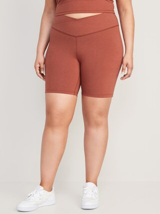 Extra High-Waisted PowerChill Crossover Hidden-Pocket Biker Shorts for Women -- 8-inch inseam | Old Navy (US)
