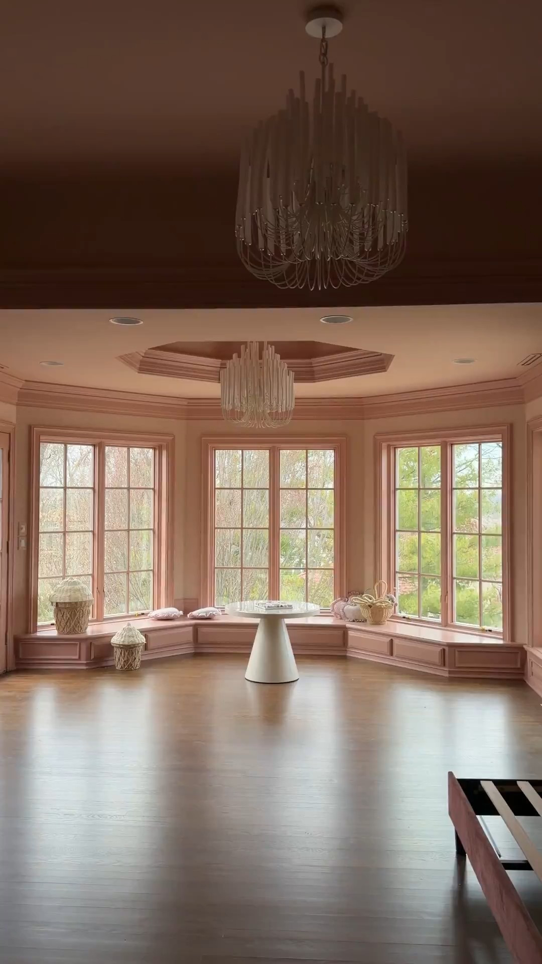 A pink, whimsical dream for my girl 💕
Linking everything from paint + tile to our furniture finds ✨


🎨 Pink Paint: Sherwin Williams Cabbage Rose
🎨 Green Paint: Sherwin Williams Chatroom
🧱 Tile: Penny Lane – Artistic Tile
🛏 Wallpaper Bed Wall: Philip Jeffries Whispering Willows (Pink)
Wallpaper rest of the room: Serene Wallcoverings, color: Speckle plaster 
✨ Side tables & decor: HomeGoods + Hobby Lobby

#LTKKids #LTKmomlife #LTKHome