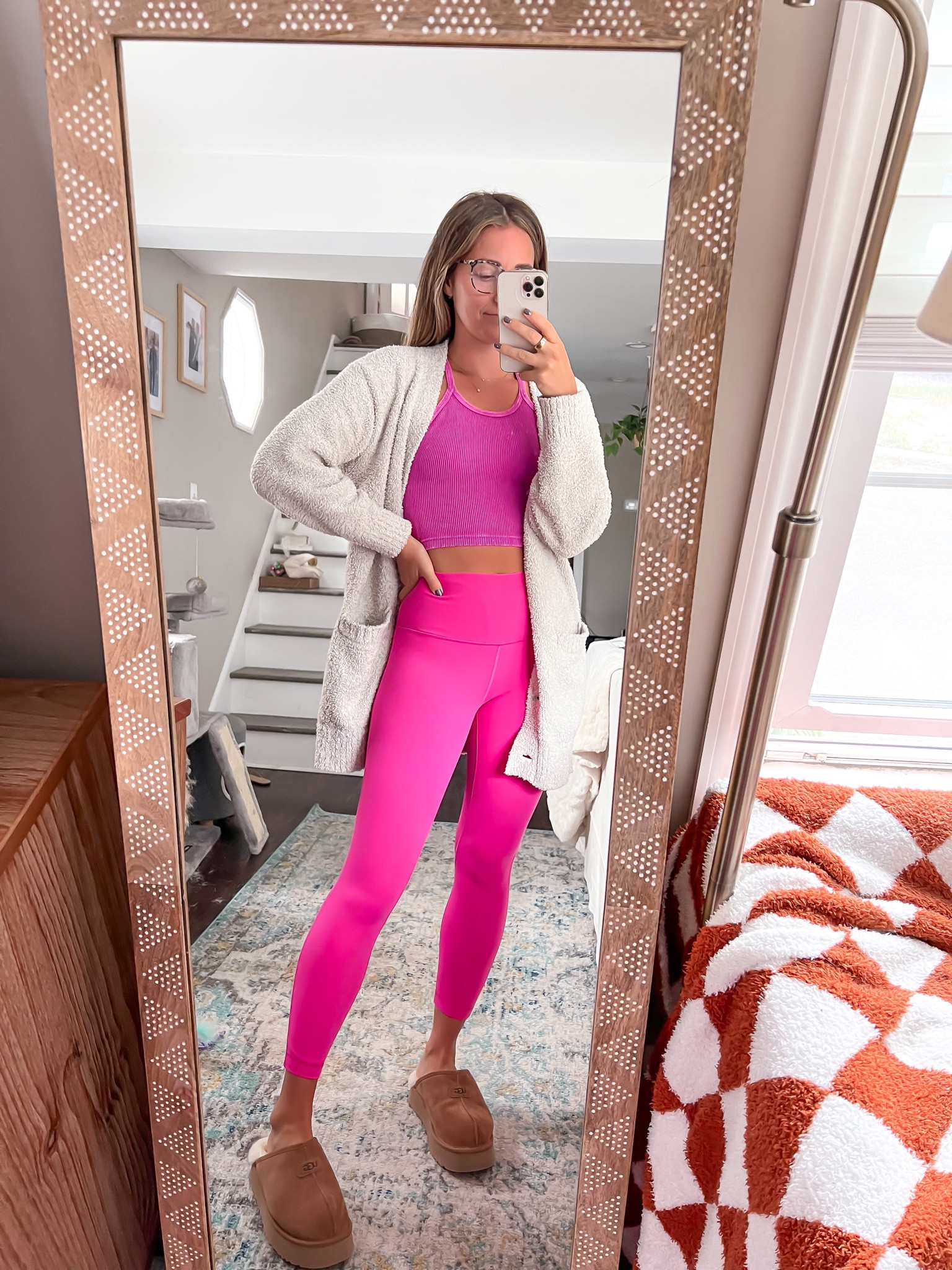 Todays workout outfit! 
Size 6 in leggings - color is “sonic pink” 
XS/S in tank
Size small In sweater 
True size In slippers

#LTKfindsunder50 #LTKsalealert #LTKfindsunder100