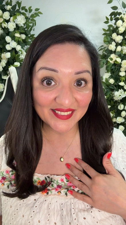 ✨ The perfect everyday necklace! ✨

I’m loving this @Ana Luisa  14k gold-dipped Pebble Pendant Necklace. The sculptural pebble-inspired design gives it that elevated, luxe look while the dainty chain keeps it lightweight and easy to wear every day. 🤍✨

It’s also perfect for layering with your favorite necklaces!

And even better… the collection is currently 25% off! 🎉 I have it linked in my LTK so you can shop it directly. 🛍️

#AnaLuisa #LTKFinds #GoldJewelry #EverydayJewelry #JewelryStack

#LTKgrwm #LTKootd #LTKdayinmylife