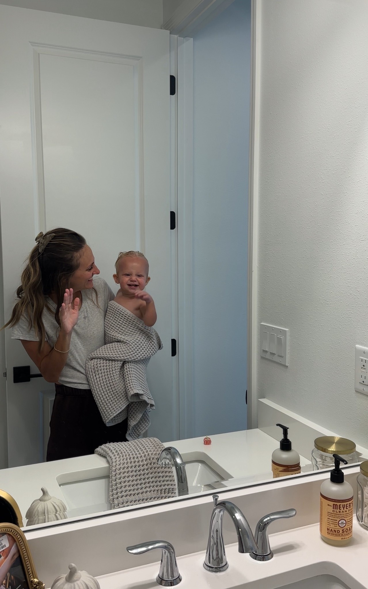 kids bath towels!!🛁🫧

Bath towels/ waffle knit towels/ target finds 

#LTKFamily #LTKHome #LTKStyleTip