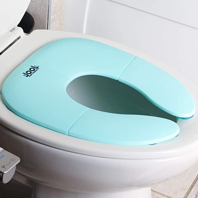 Amazon.com : Folding Travel Potty Seat for Boys and Girls, Fits Round & Oval Toilets, Non-Slip Su... | Amazon (US)