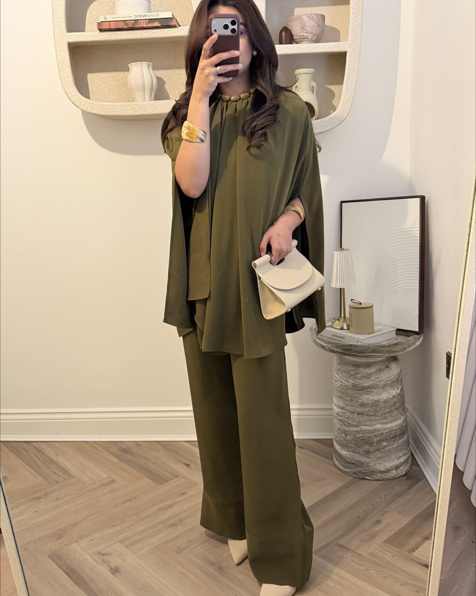H&M olive Co-ord
Top – Size XS
Trousers – Size XS
( I suggest to size down one size) 

Also comes in a cream and black style which I’ve linked. 


#LTKdatenight #LTKwedding #LTKuk