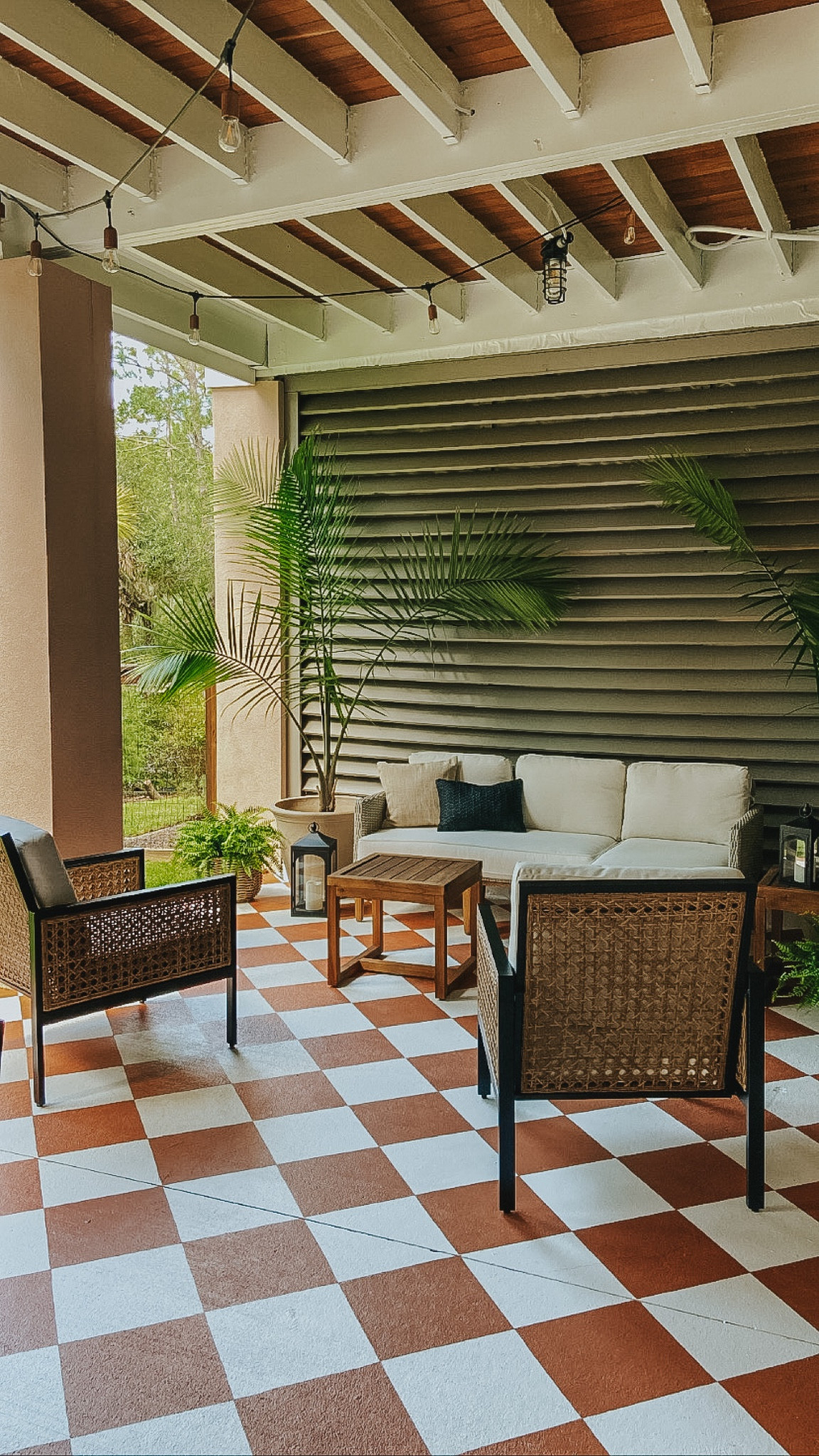 Um, yep, it’s all from @walmart!  And this outdoor sectional is on sale for $200 off the normal price!  🙌🏽 
#walmartpartner #walmarthome #liketkit 

#LTKhome #LTKsalealert