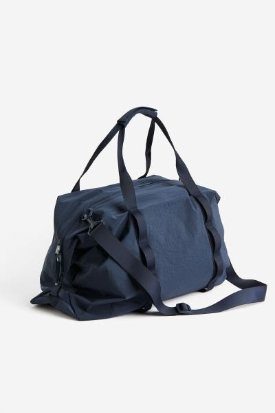 Water-repellent sports bag | H&M (UK, MY, IN, SG, PH, TW, HK)