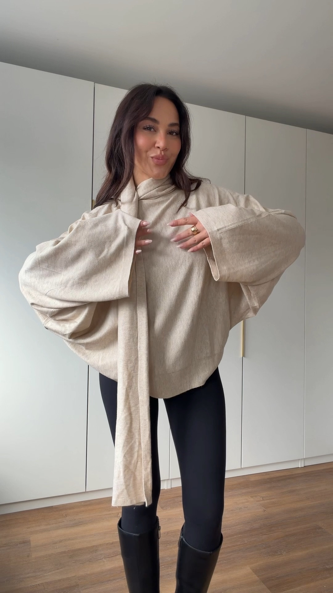 Mit bonprix ist man auch an kalten Tagen hübsch und warm gekleidet. 
Strickpullover mit Schals sind der absolute Trend! 
#bonprix @bonprix @shop.Itk, #liketkit

#LTKstyletip #LTKCyberWeek #LTKdeutschland