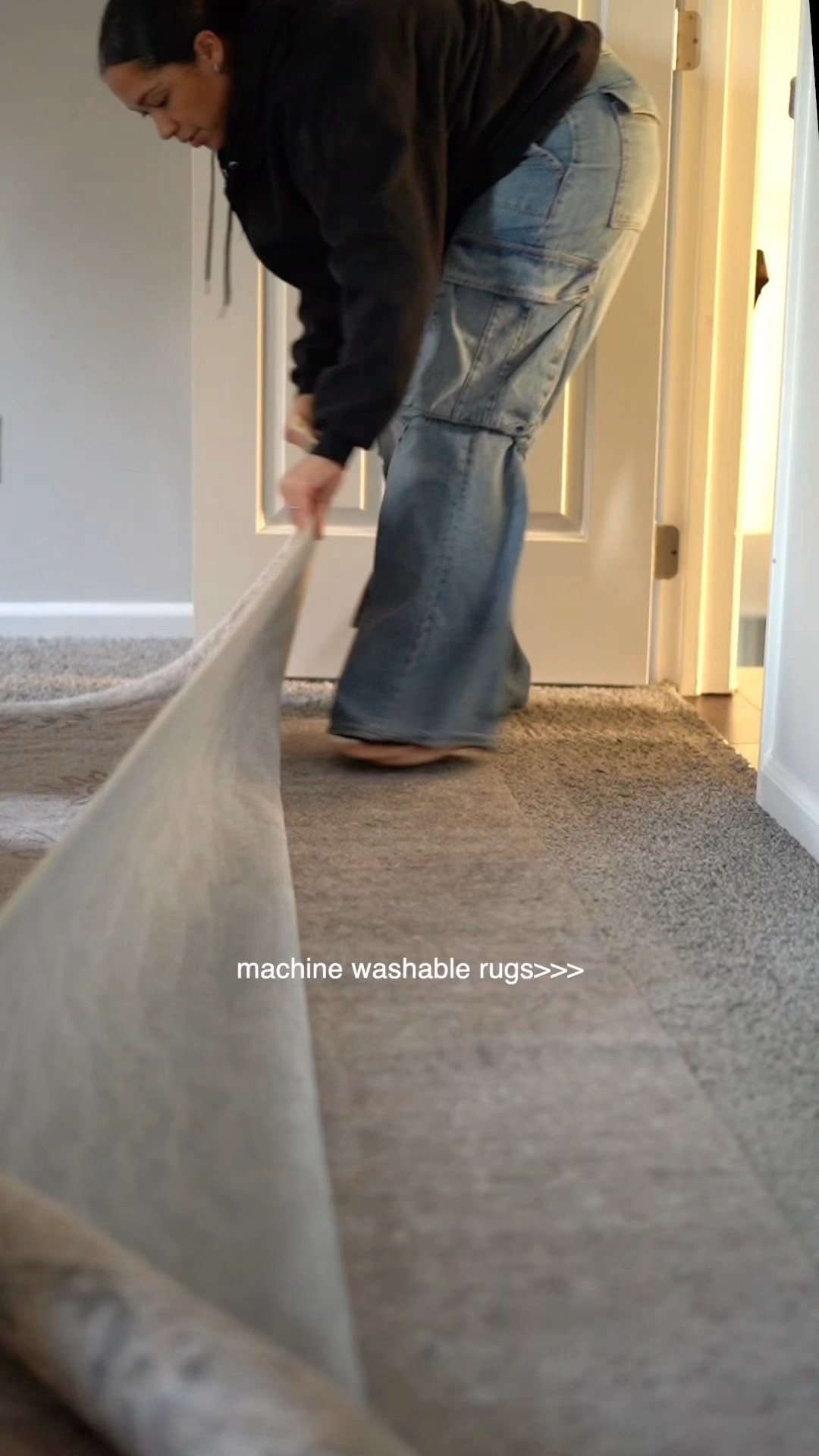 You can put these area rugs in the washing machine 🤯

#LTKhome #LTKVideo #LTKMostLoved