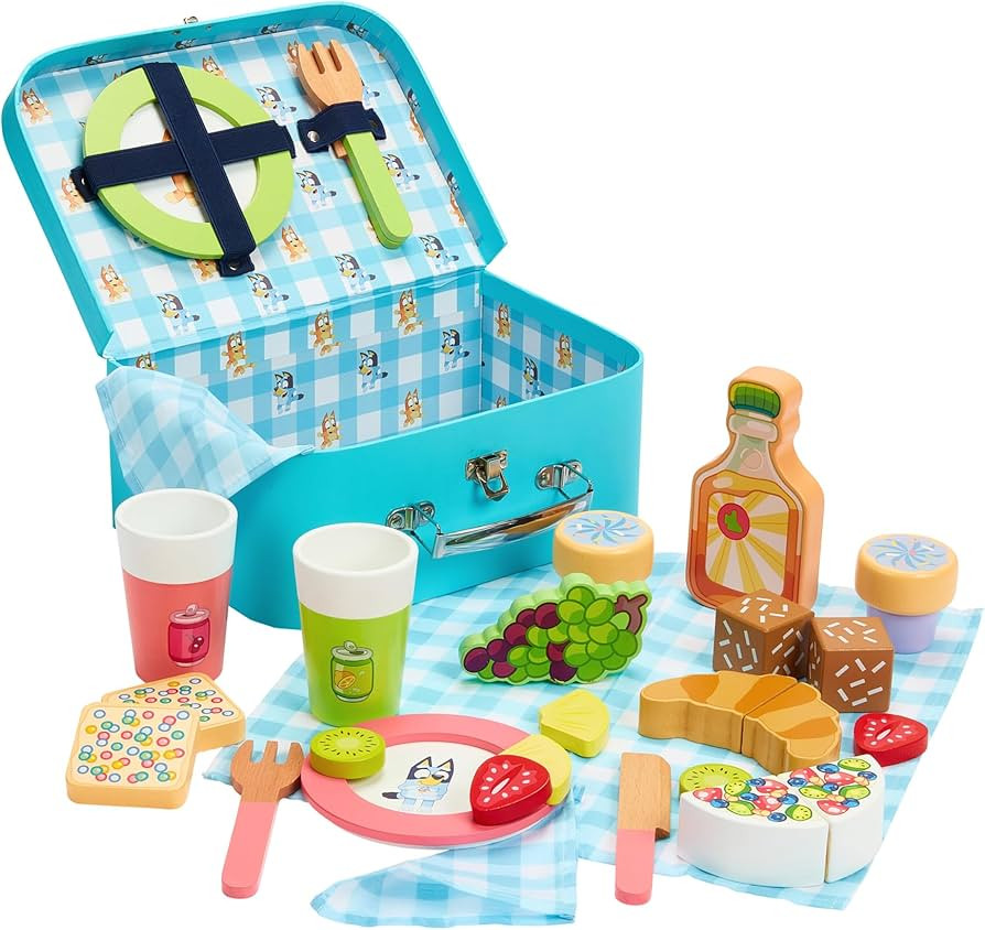 Bluey – Picnic Basket Set – 30 Piece Wooden Roleplay Toy with Carry Case, Cutlery & Pretend F... | Amazon (US)