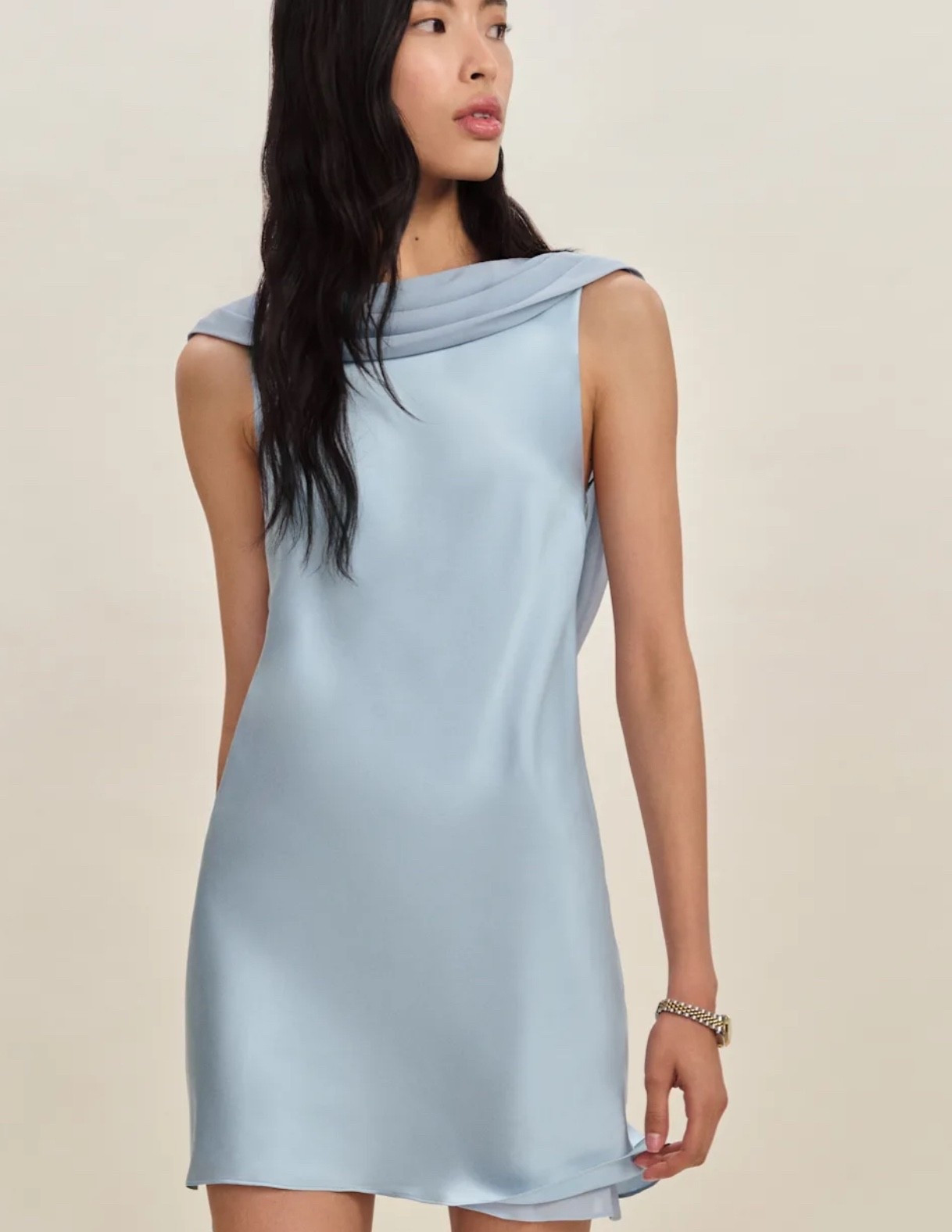 Another stunning dress perfect for any wedding you are attending this summer and has a gorgeous open back! 
.
.
.
.
.
.
Wedding guest dress something blue bride bridal wedding bachelorette bridesmaid reception dinner travel vacation summer outfit silk dress reformation 

#LTKsummer #LTKdresses #LTKpartywear