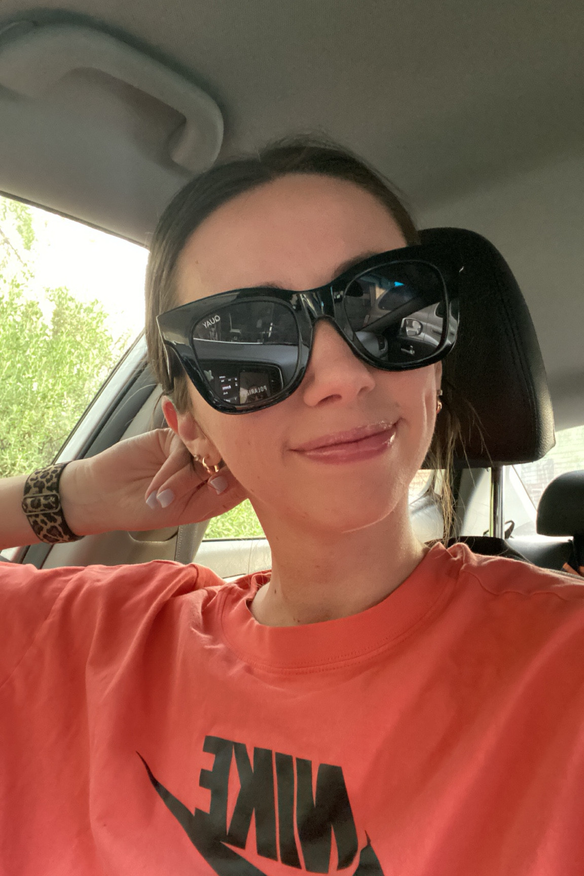 After Hours sunglasses from Quay! Come in an extra large and medium sizes. 

#LTKunder100