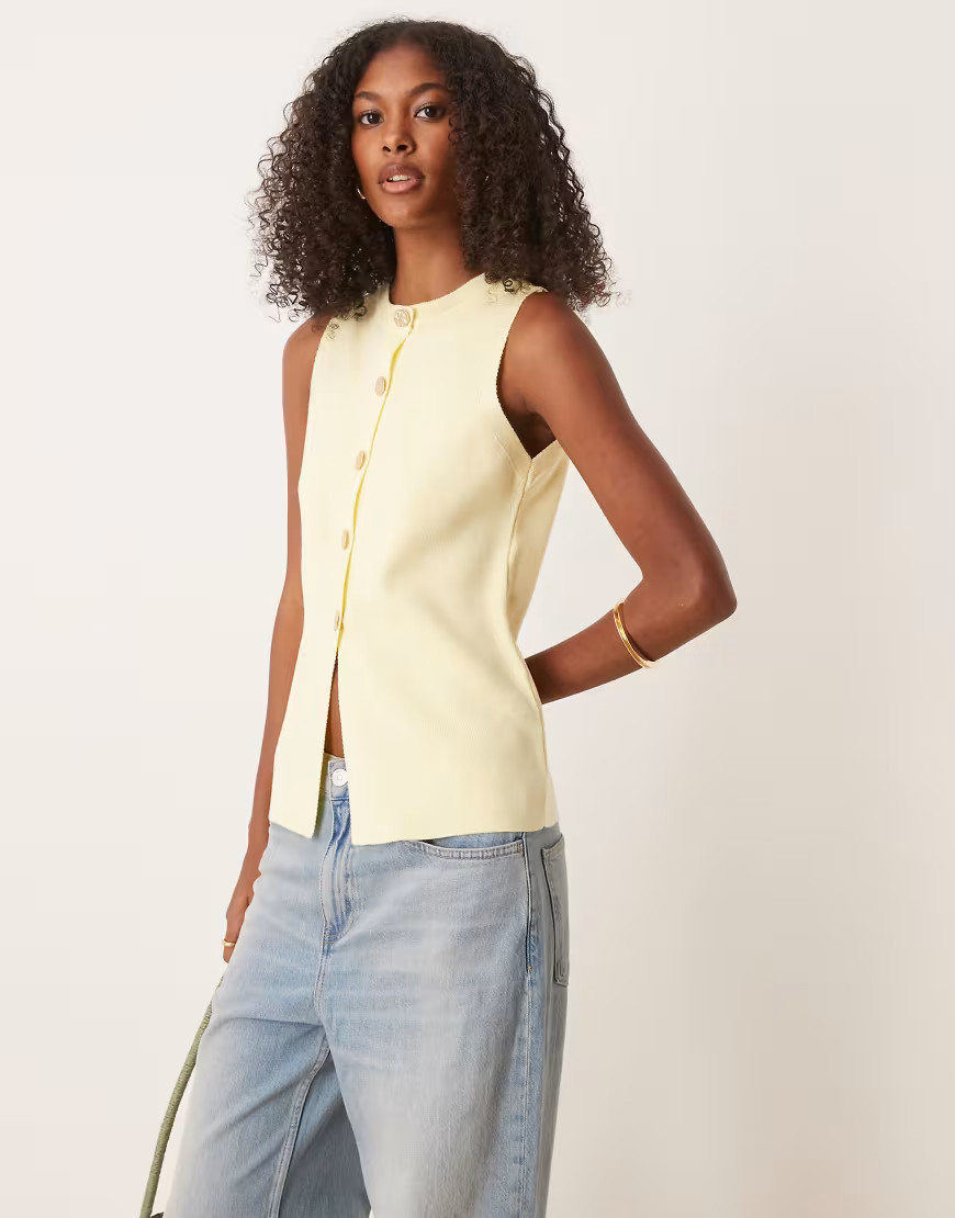 ASOS DESIGN knitted crew neck structured waistcoat with gold buttons in buttermilk-Yellow | ASOS (Global)