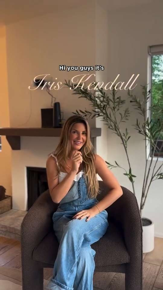 Living Room Tour 💋 

 #LTKHome #LTKStyleTip