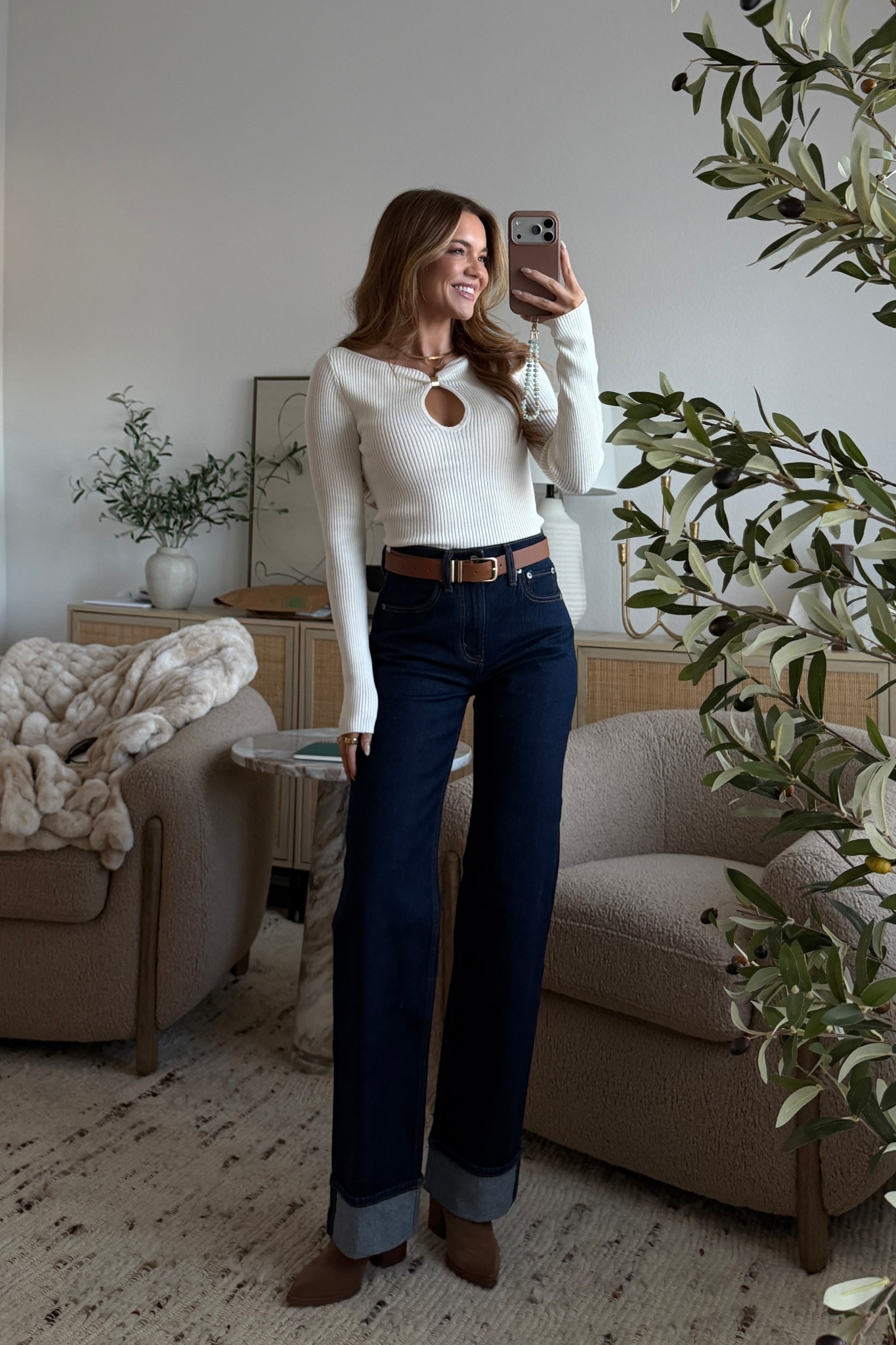 top: xs // jeans: 24 regular 