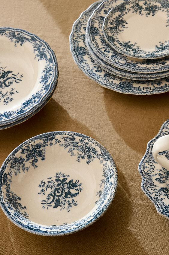 FLORAL EARTHENWARE DINNER PLATE | Zara Canada