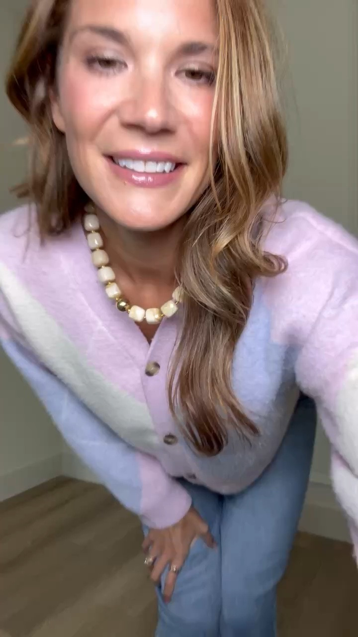 This pastel argyle cardigan is such a fun change from basic fall neutrals. I love the soft pink and blue with denim for an easy everyday outfit.

argyle cardigan, pastel cardigan, pink cardigan, fall cardigan, cozy sweater, cardigan outfit, tall girl fashion, casual fall outfit, denim outfit, fall layers, stangandco

#LTKSeasonal #LTKootd #LTKTall