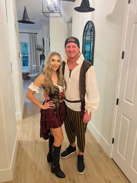 Halloween costumes pirate style! 

Amazon
Target
Walmart
Halloween
Costumes
Party


#LTKHalloween #LTKparties #LTKSeasonal