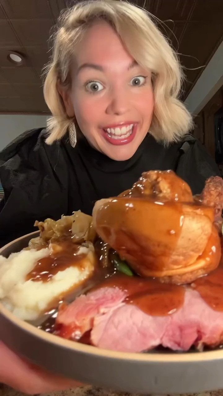 British Sunday Roast Week 50 🇬🇧 

 #LTKootd #LTKfoodie #LTKvlog