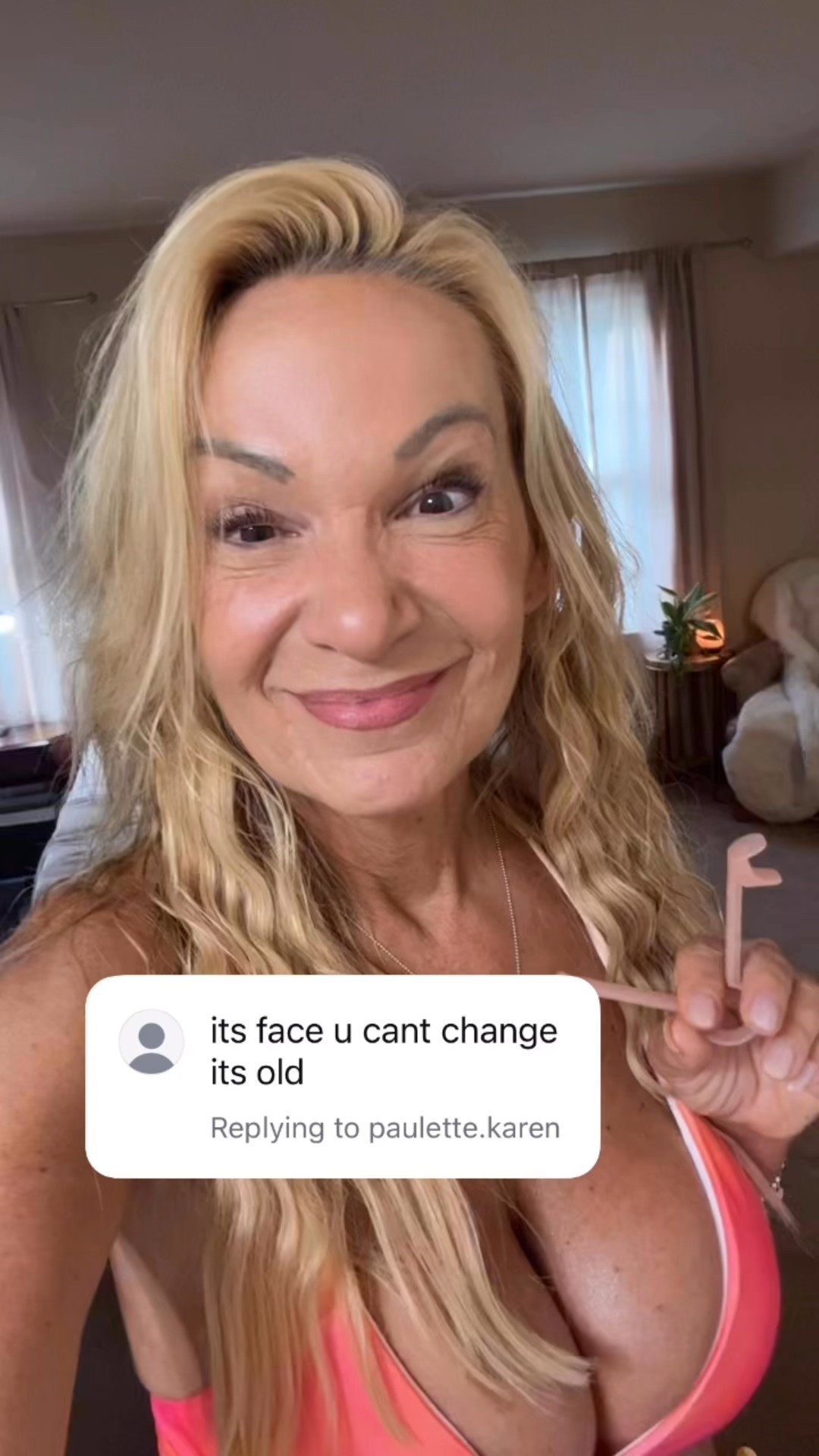 Can’t stop talking about the results I’ve had using this little jaw exerciser two minutes a day. 

The jowling that was developing along my jawline is greatly improved. Cheeks are firm and sculpted, and lips are noticeably fuller. I started noticing results in the first month of my use, and they keep getting better over time. 

In the interest of transparency I’ve been getting Botox in my forehead since 2019 but this has transformed the rest of my face. (I tried Botox on my jawline it did nothing and of course cost wayyyy more than the jaw exerciser.)

Highly recommend! Drop any questions in the comments ⬇️

xoxo
Elizabeth 



#LTKOver40 #LTKBeauty #LTKFindsUnder100