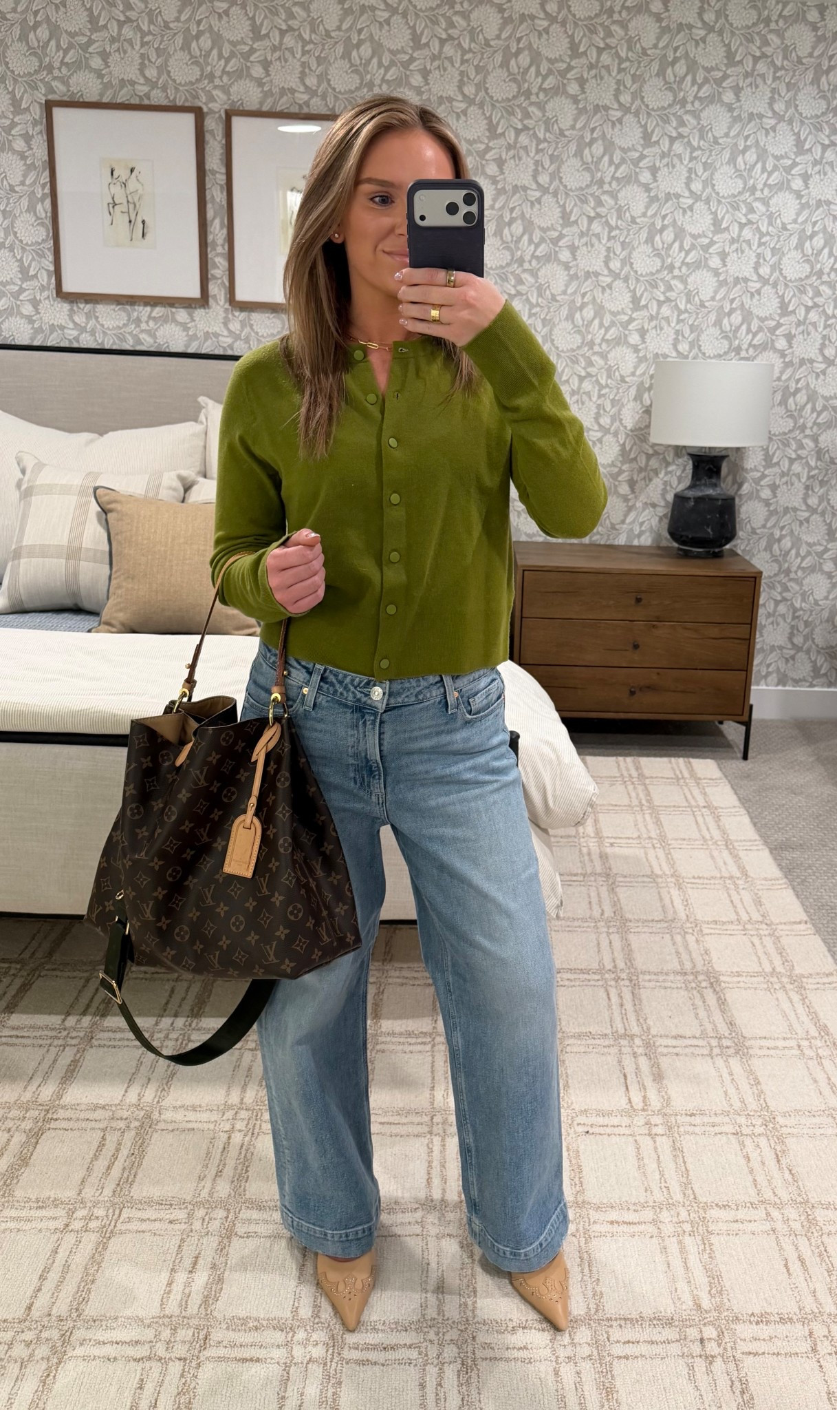 Casual Friday kind of day. Threw on my Vince sweater with AG jeans and these Jeffrey Campbell kitten heels. Easy, comfy, and still works for the office.

#OOTD #CasualFriday #WorkOutfit #WomensWorkwear #OfficeStyle #BusinessCasual #EverydayOutfit #NeutralStyle #ClassicLook #AGJeans #Vince #LouisVuitton #DesignerBag #KittenHeels #JeffreyCampbell #WorkToWeekend #FallOutfits #WinterStyle

#LTKWorkwear #LTKootd #LTKPetite