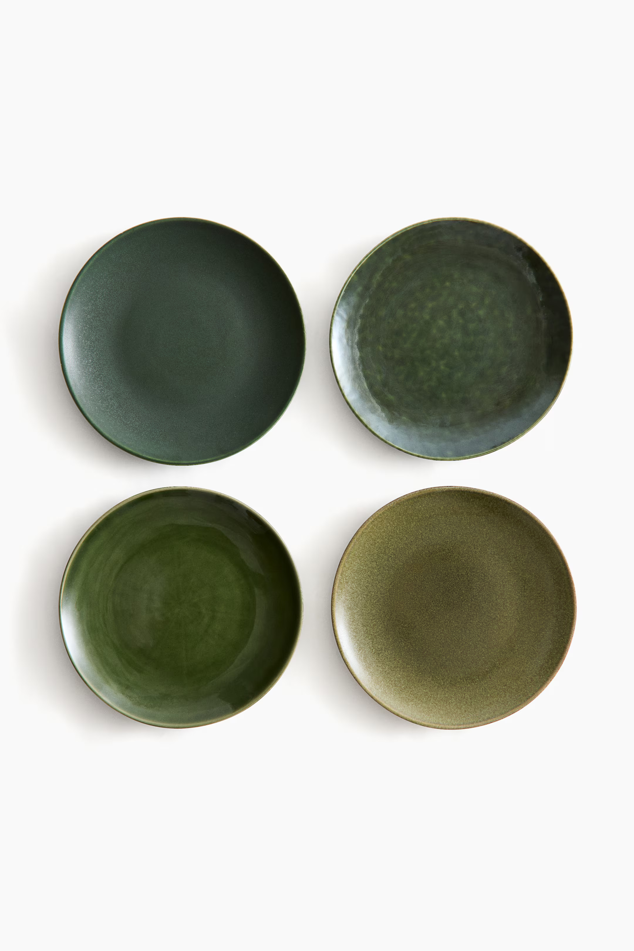 4-Pack Medium-Sized Stoneware Plates | H&M (US + CA)