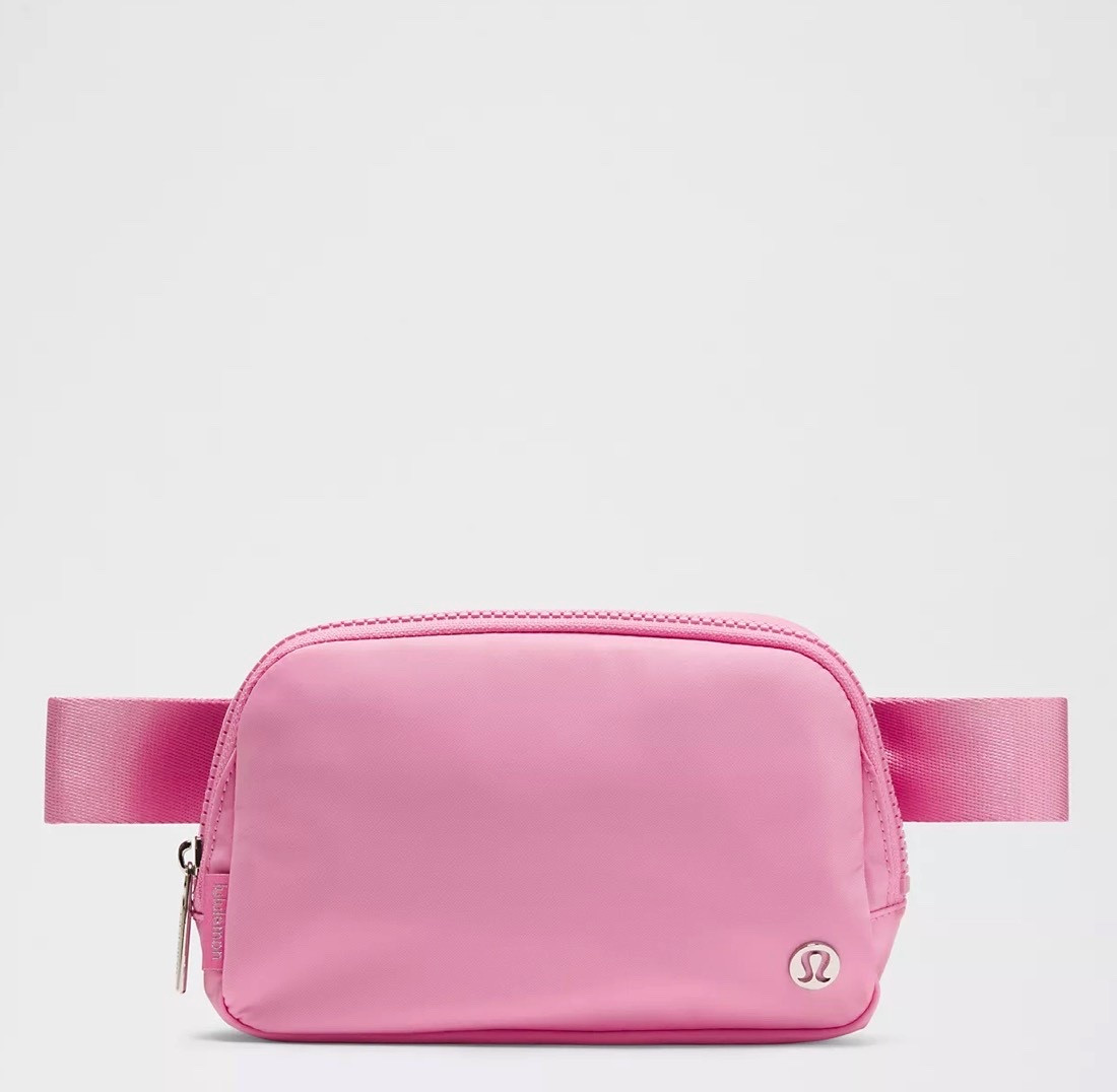 New pink @lululemon belt bag 
