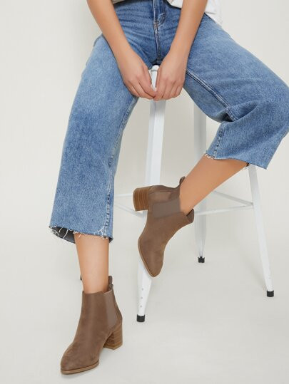 Pointed Toe Block Heel Slip On Chelsea Boots | SHEIN