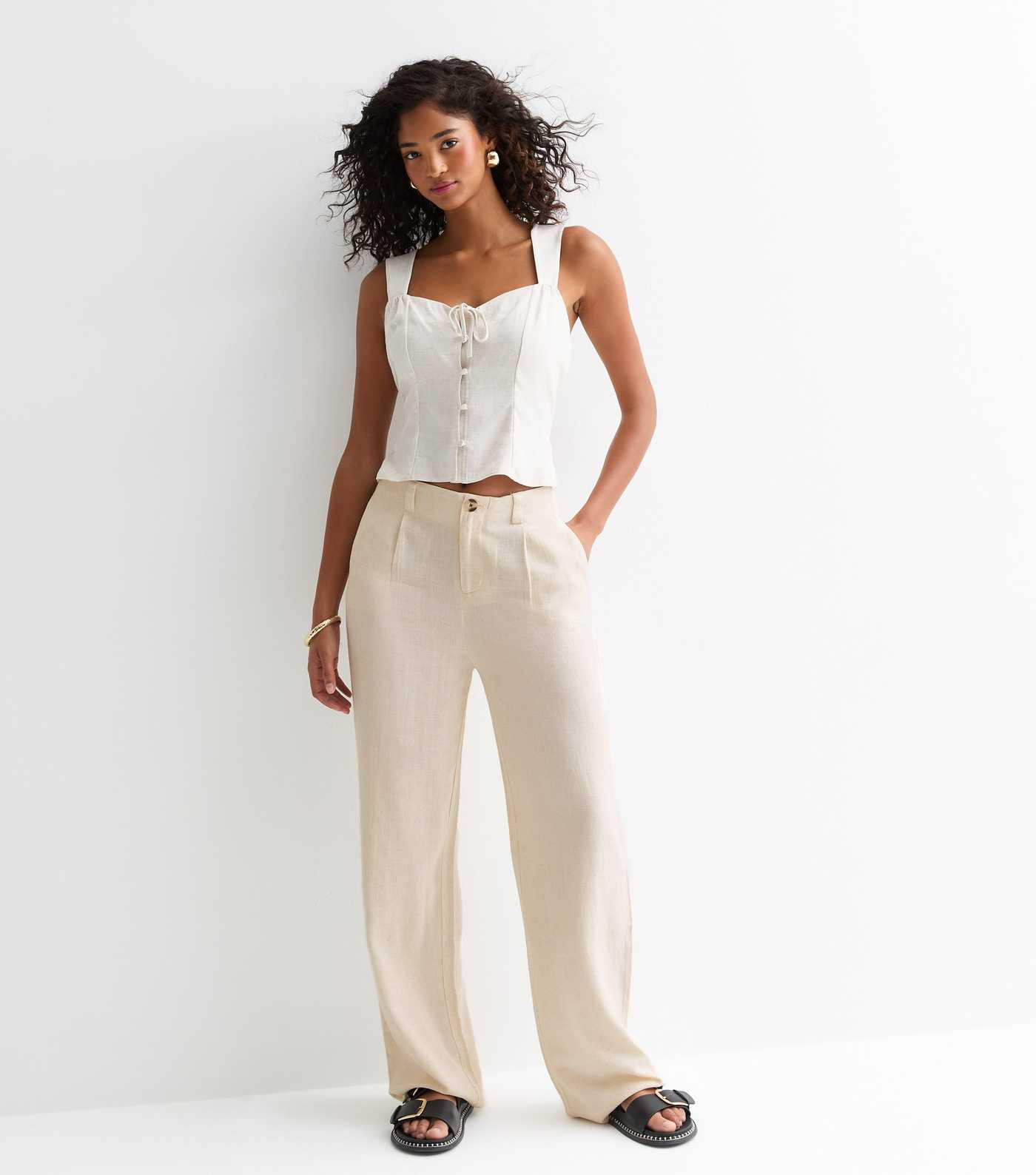 ONLY Off White Pleated Trousers
						
						Add to Saved Items
						Remove from Saved Items | New Look (UK)