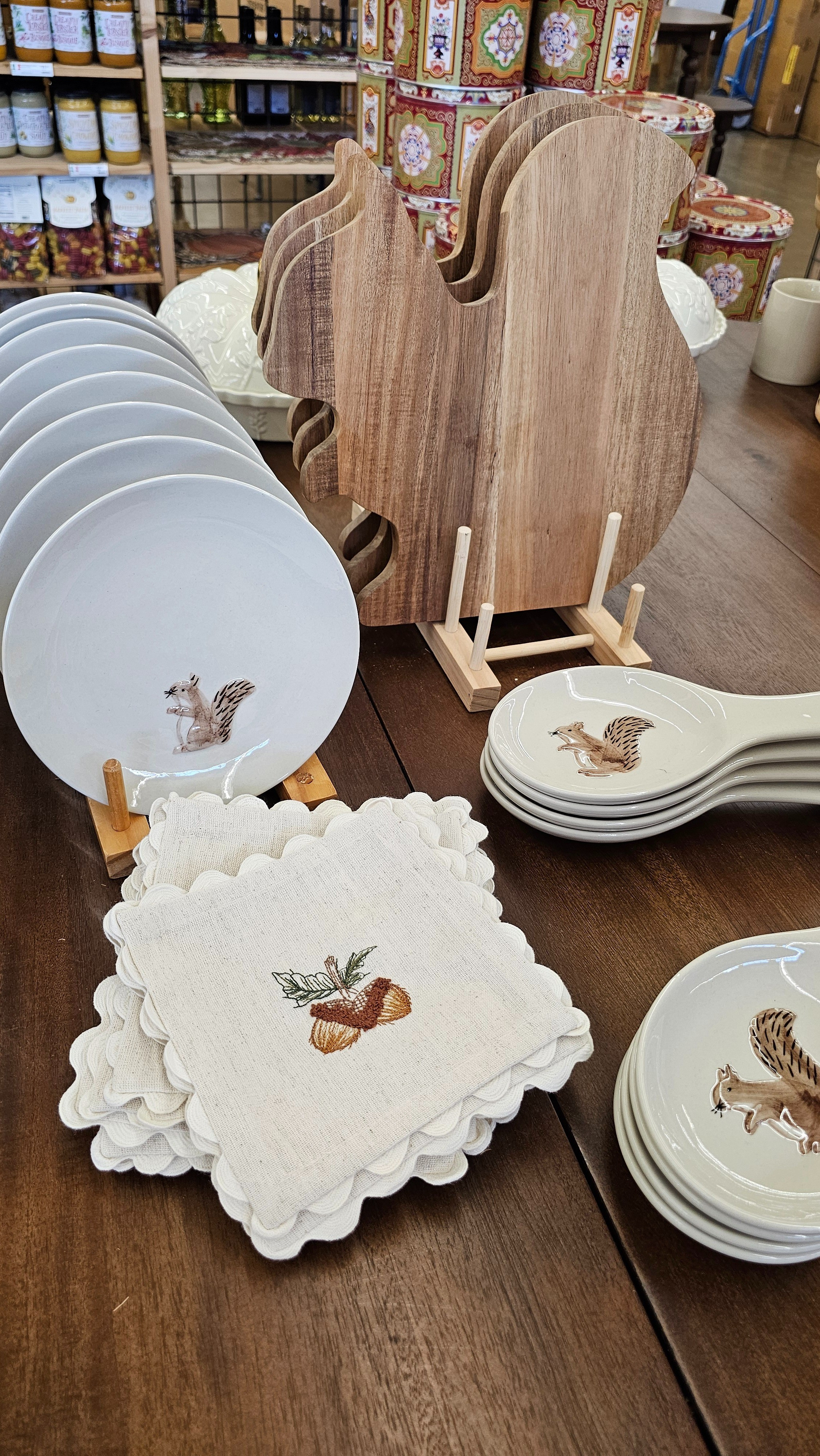NEW Fall Table and Dinnerware for entertaining friends and family. #worldmarket

#LTKHome #LTKSeasonal