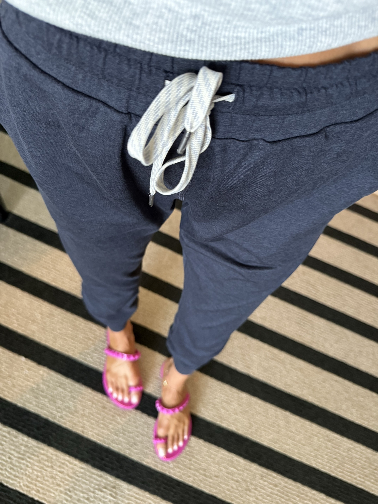 The best joggers ever size xxs 

#LTKPetite #LTKootd #LTKSaleAlert