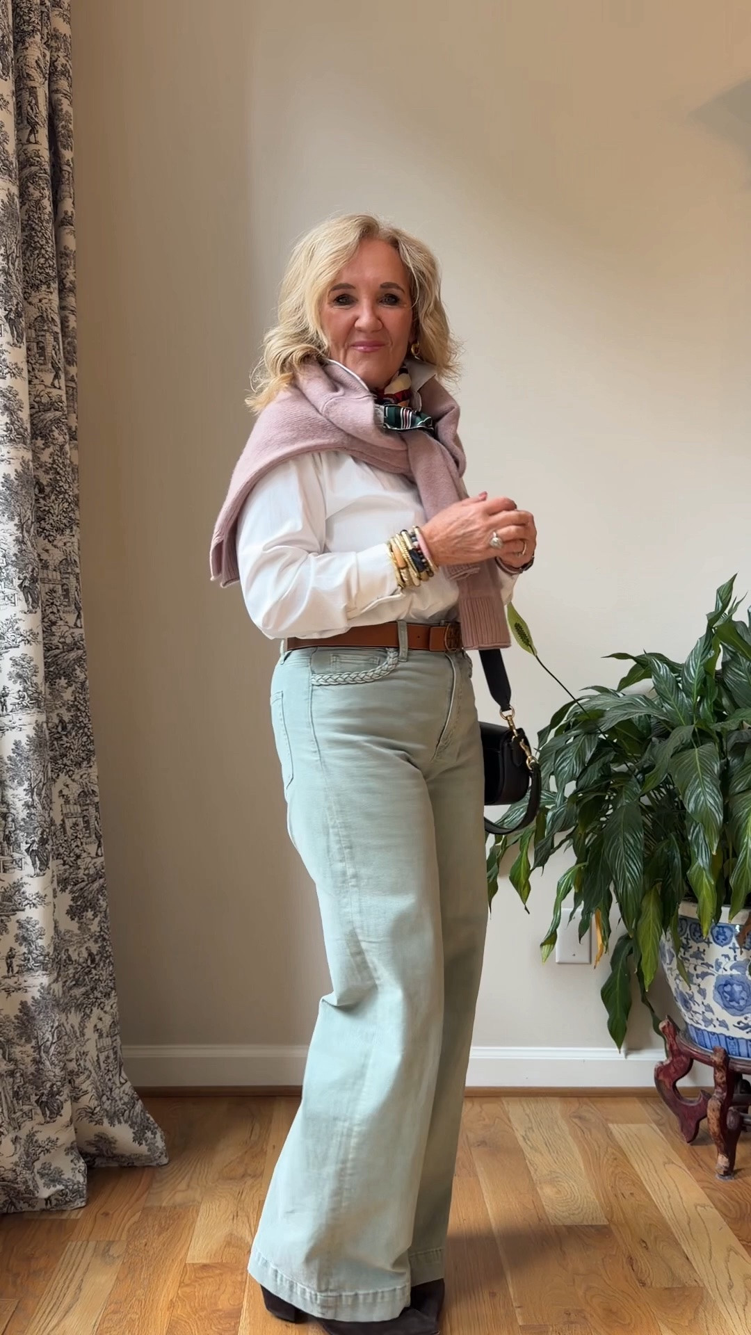 Premium denim sale at Anthro!!!
Including my Paige anessa jeans that I adore 
I wear a 29 and if they don’t have a petite I get the reg and wear a heel or cut them 
Blouse size small 
Favorite cashmere sweater medium it’s a relaxed fit

#LTKOver40 #LTKSaleAlert #LTKootd