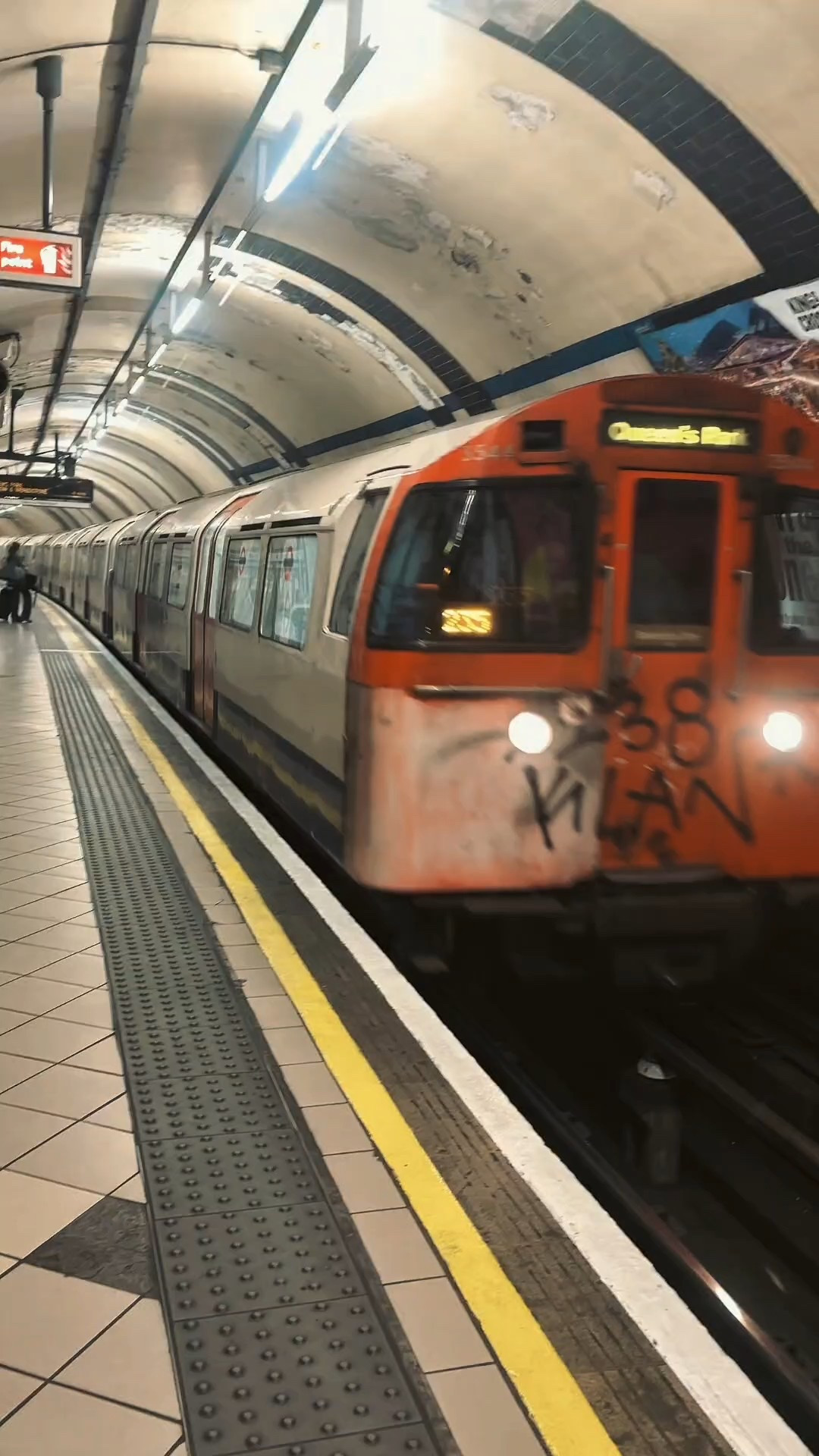 Come with me to a Chelsea match ⚽️💙

First-time energy, roaring crowds, and London doing what it does best, making ordinary moments feel iconic. No notes, just vibes and a whole lot of gratitude for this experience.

Have you ever been to a live match like this?

#LTKootd #LTKvlog #LTKTravel