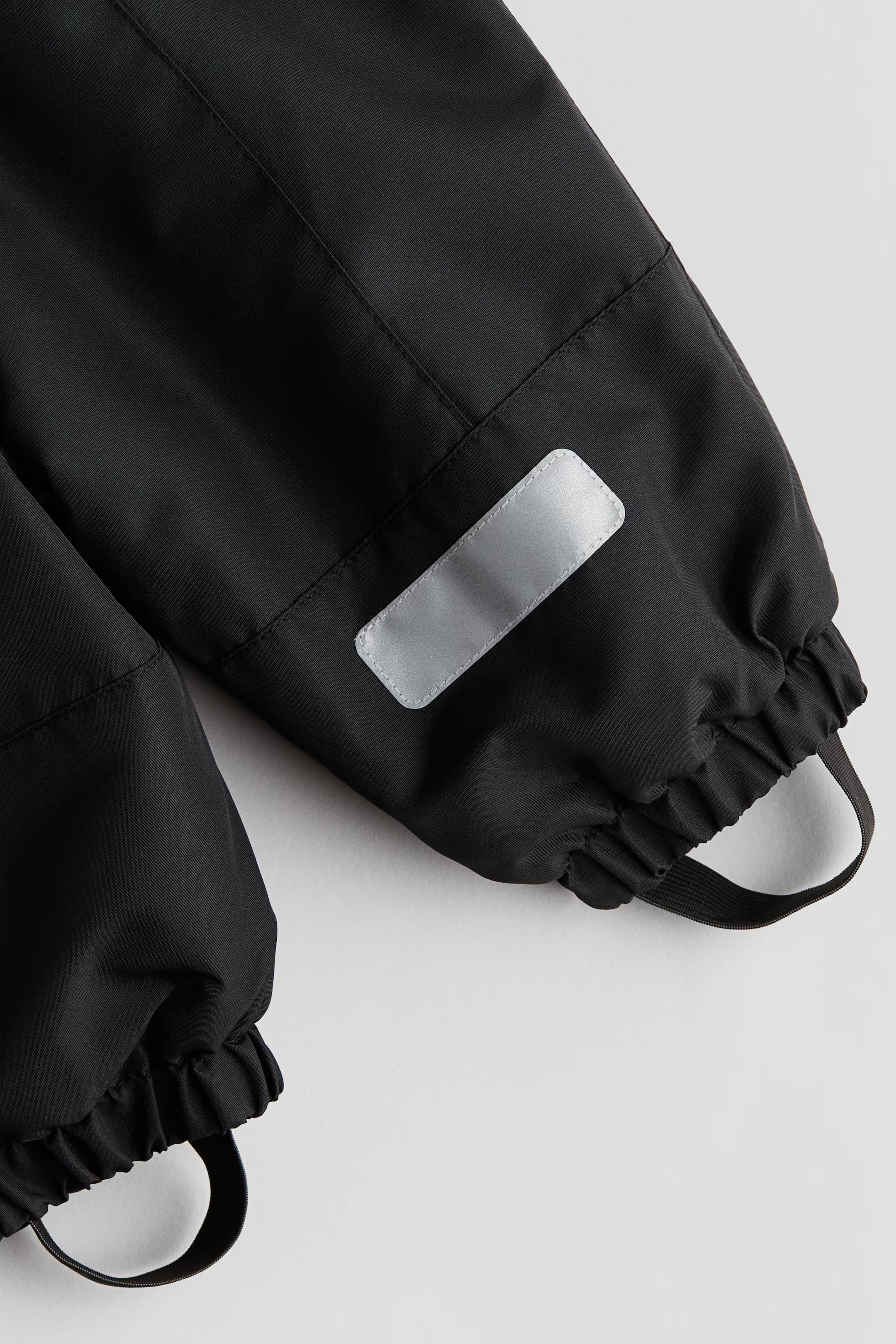 Snow Pants with Suspenders | H&M (US + CA)