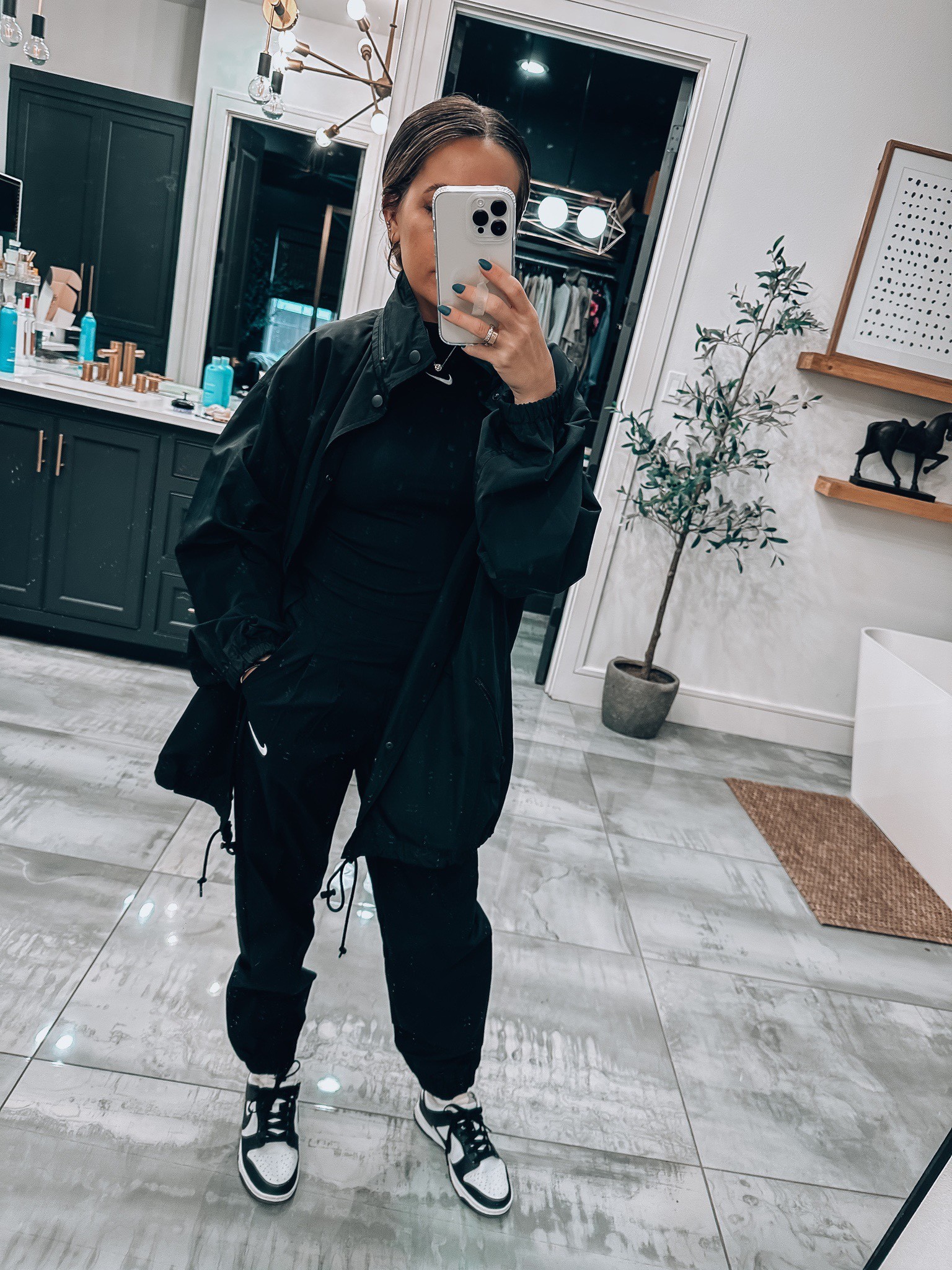 Nike outfit for baseball day 



#LTKunder50 #LTKunder100