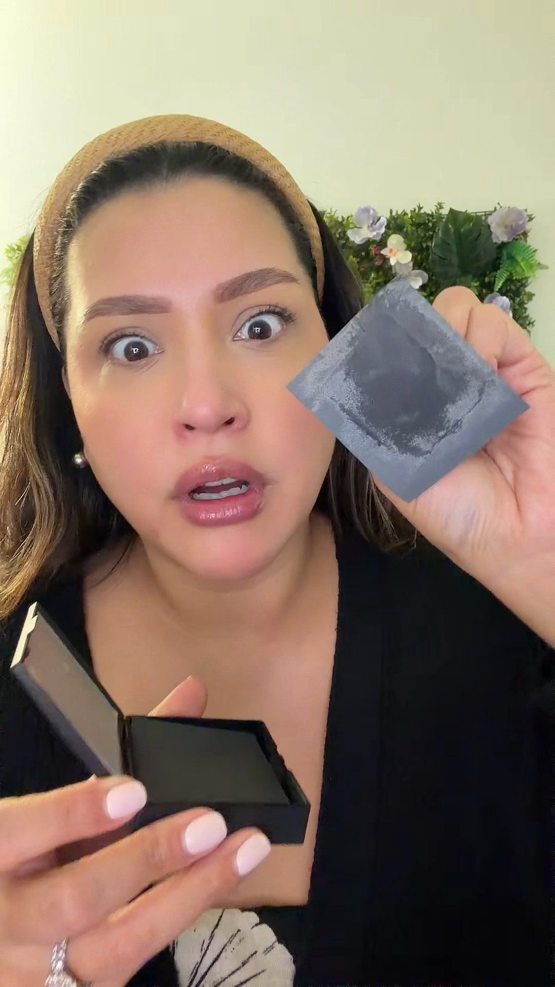 Elite oil blotting sheets

#LTKBeauty