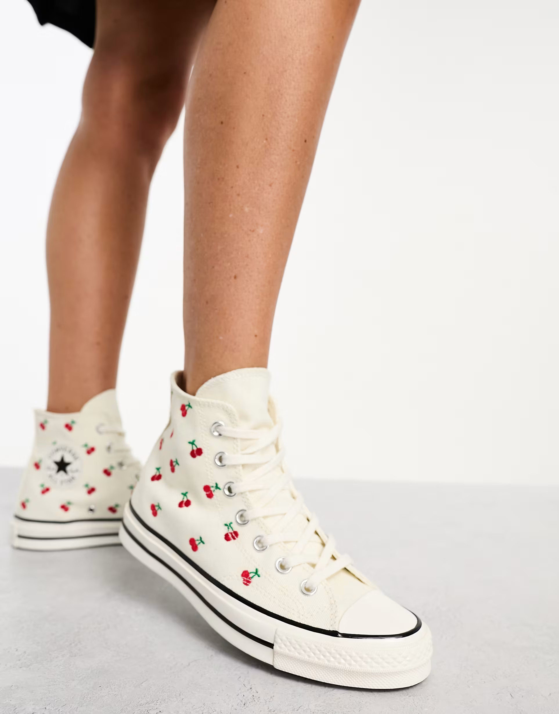 Converse Chuck 70 sneakers with cherry embroidery in white | ASOS | ASOS (Global)