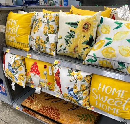 Walmart Outdoor Pillows only $5! // Walmart Find 

#LTKHome