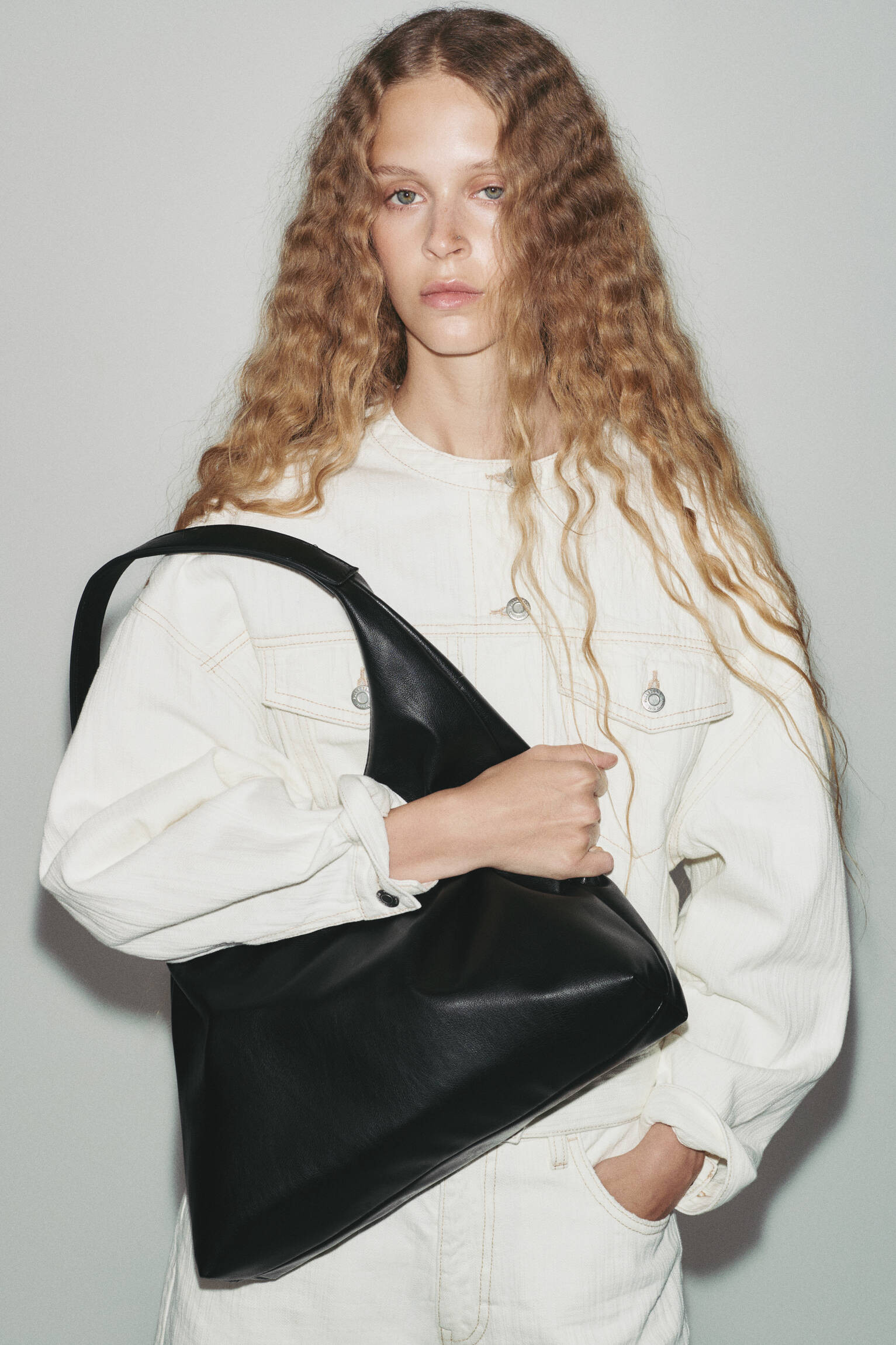Faux leather shopper bag - pull&bear | PULL and BEAR UK